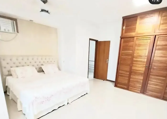 Cobertura duplex 50 m Praia do Forte com piscina na cobertura